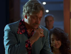 extant_HTLJ_4x15-YesVirginiaThereIsAHercules_04095