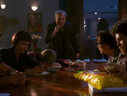 extant_HTLJ_4x15-YesVirginiaThereIsAHercules_04197