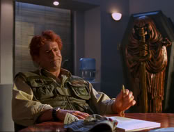 extant_HTLJ_4x15-YesVirginiaThereIsAHercules_04199