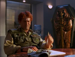 extant_HTLJ_4x15-YesVirginiaThereIsAHercules_04200