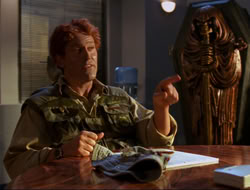 extant_HTLJ_4x15-YesVirginiaThereIsAHercules_04279