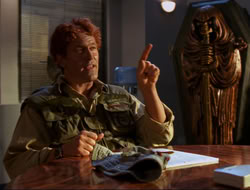 extant_HTLJ_4x15-YesVirginiaThereIsAHercules_04281
