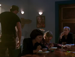 extant_HTLJ_4x15-YesVirginiaThereIsAHercules_04315