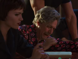 extant_HTLJ_4x15-YesVirginiaThereIsAHercules_04328