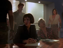 extant_HTLJ_4x15-YesVirginiaThereIsAHercules_04593