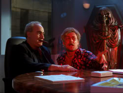 extant_HTLJ_4x15-YesVirginiaThereIsAHercules_04641