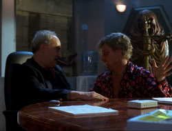 extant_HTLJ_4x15-YesVirginiaThereIsAHercules_04646