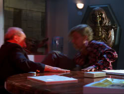 extant_HTLJ_4x15-YesVirginiaThereIsAHercules_04649