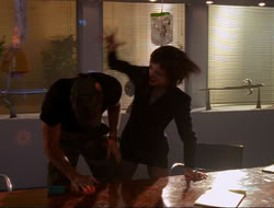 extant_HTLJ_4x15-YesVirginiaThereIsAHercules_04663