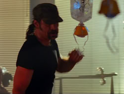 extant_HTLJ_4x15-YesVirginiaThereIsAHercules_04707
