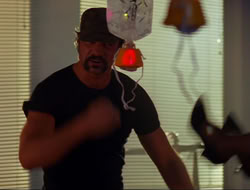 extant_HTLJ_4x15-YesVirginiaThereIsAHercules_04708