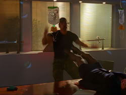 extant_HTLJ_4x15-YesVirginiaThereIsAHercules_04710