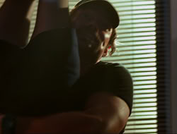 extant_HTLJ_4x15-YesVirginiaThereIsAHercules_04757