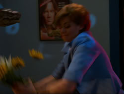 extant_HTLJ_4x15-YesVirginiaThereIsAHercules_04800