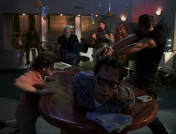 extant_HTLJ_4x15-YesVirginiaThereIsAHercules_04814