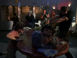 extant_HTLJ_4x15-YesVirginiaThereIsAHercules_04817