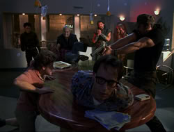 extant_HTLJ_4x15-YesVirginiaThereIsAHercules_04820
