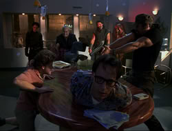 extant_HTLJ_4x15-YesVirginiaThereIsAHercules_04824