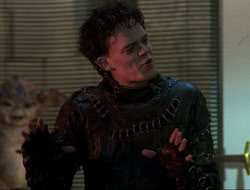 extant_HTLJ_4x15-YesVirginiaThereIsAHercules_04829