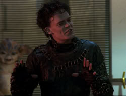 extant_HTLJ_4x15-YesVirginiaThereIsAHercules_04830