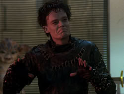 extant_HTLJ_4x15-YesVirginiaThereIsAHercules_04831