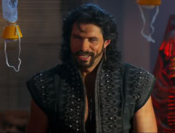 extant_HTLJ_4x15-YesVirginiaThereIsAHercules_04837