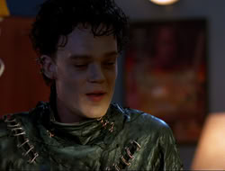 extant_HTLJ_4x15-YesVirginiaThereIsAHercules_04878