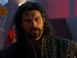 extant_HTLJ_4x15-YesVirginiaThereIsAHercules_04885