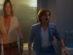 extant_HTLJ_4x15-YesVirginiaThereIsAHercules_05025