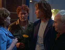 extant_HTLJ_4x15-YesVirginiaThereIsAHercules_05075