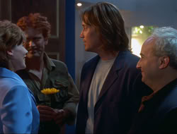 extant_HTLJ_4x15-YesVirginiaThereIsAHercules_05089