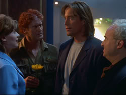extant_HTLJ_4x15-YesVirginiaThereIsAHercules_05095