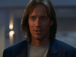 extant_HTLJ_4x15-YesVirginiaThereIsAHercules_05104