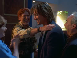 extant_HTLJ_4x15-YesVirginiaThereIsAHercules_05118