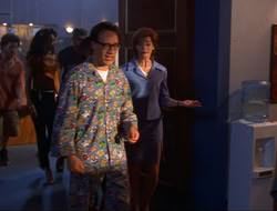 extant_HTLJ_4x15-YesVirginiaThereIsAHercules_05128