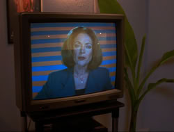 extant_HTLJ_4x15-YesVirginiaThereIsAHercules_05147