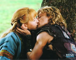 gabrielle_and_iolaus_mqr_2000
