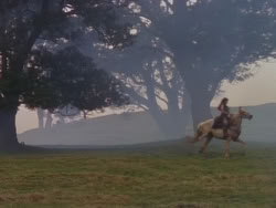 extant_XenaWarriorPrincess_1x01-SinsOfThePast_00047