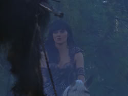 extant_XenaWarriorPrincess_1x01-SinsOfThePast_00053