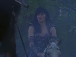 extant_XenaWarriorPrincess_1x01-SinsOfThePast_00054