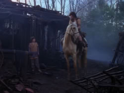 extant_XenaWarriorPrincess_1x01-SinsOfThePast_00111