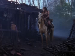 extant_XenaWarriorPrincess_1x01-SinsOfThePast_00118