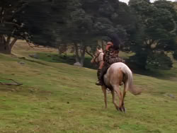extant_XenaWarriorPrincess_1x01-SinsOfThePast_00165