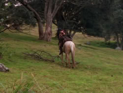 extant_XenaWarriorPrincess_1x01-SinsOfThePast_00171