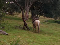 extant_XenaWarriorPrincess_1x01-SinsOfThePast_00178