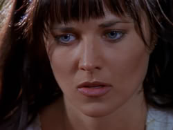extant_XenaWarriorPrincess_1x01-SinsOfThePast_00214