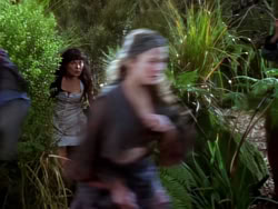 extant_XenaWarriorPrincess_1x01-SinsOfThePast_00221