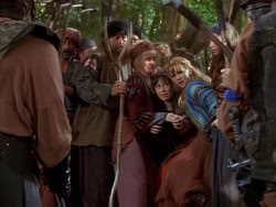 extant_XenaWarriorPrincess_1x01-SinsOfThePast_00237