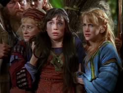 extant_XenaWarriorPrincess_1x01-SinsOfThePast_00246