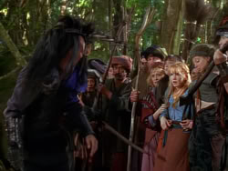 extant_XenaWarriorPrincess_1x01-SinsOfThePast_00310